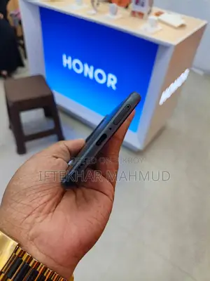 ইনফিনিক্স নোট এজ ২৫৬ জিবি ব্ল্যাক