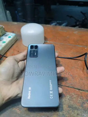 রিয়েলমি ১১ প্রো ১২৮ জিবি কালো