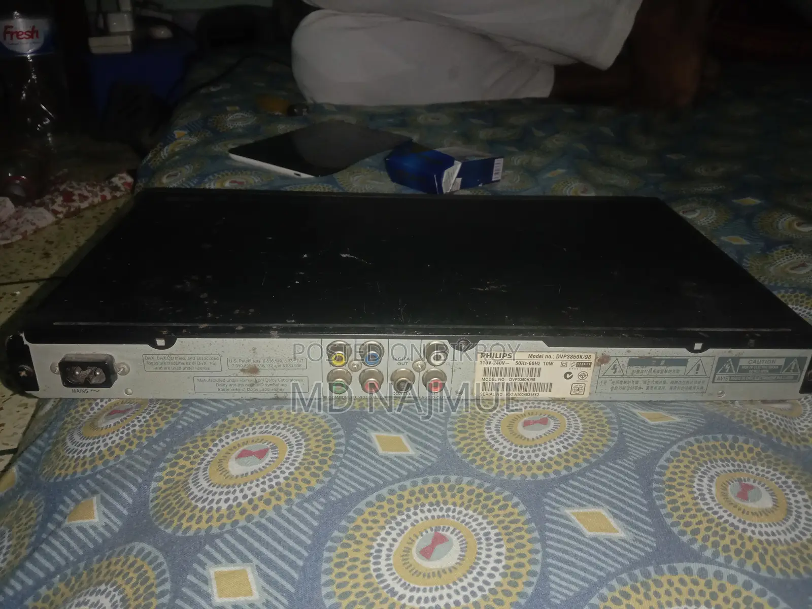 কোন প্রবলেম নাই সাথে রিমোট আছে কেবল আছে
