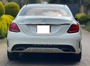 Mercedes-Benz C-Class C 180 7G-TRONIC PLUS (W205) 2017 White