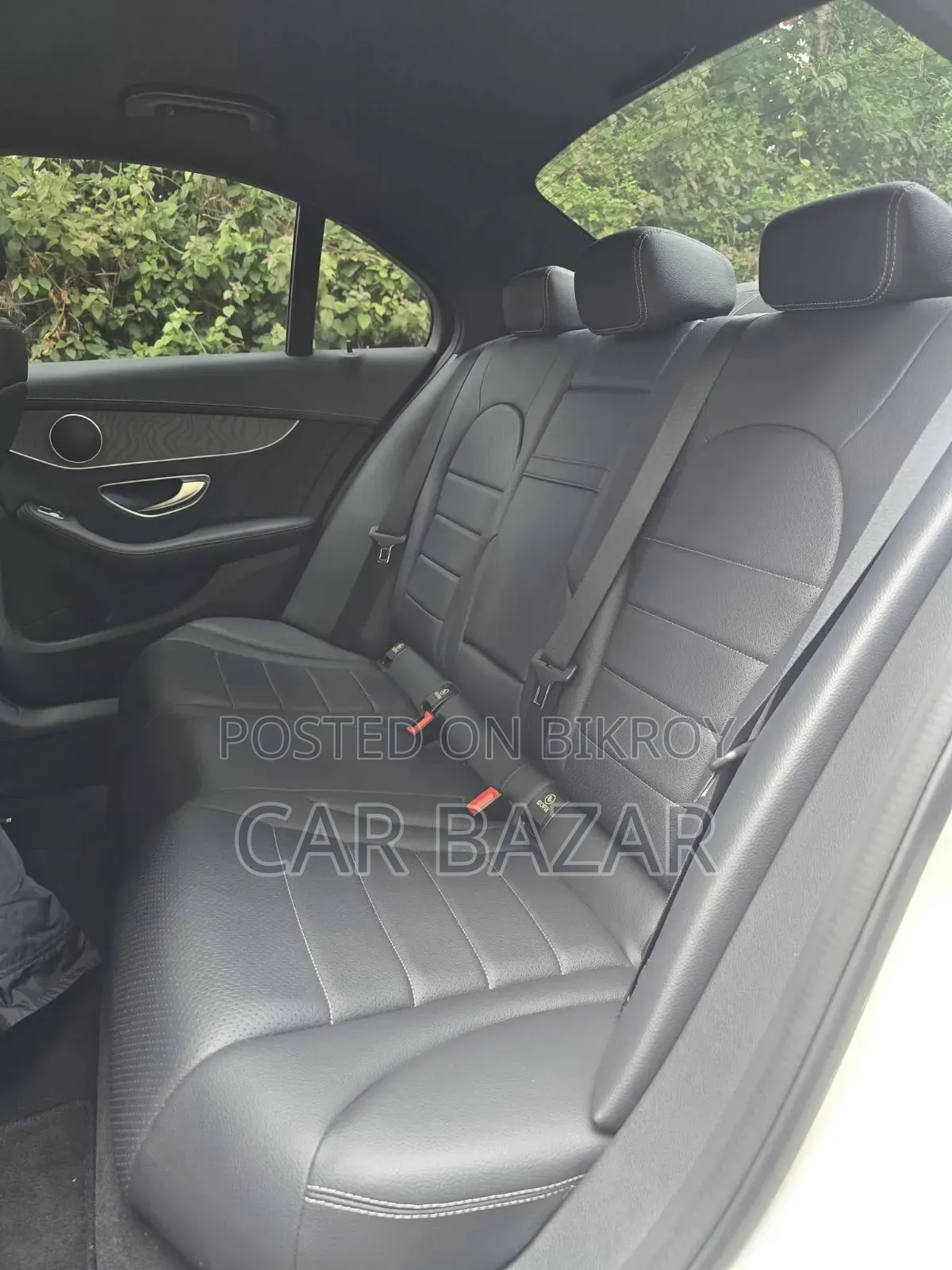 Mercedes-Benz C-Class C 180 7G-TRONIC PLUS (W205) 2017 White