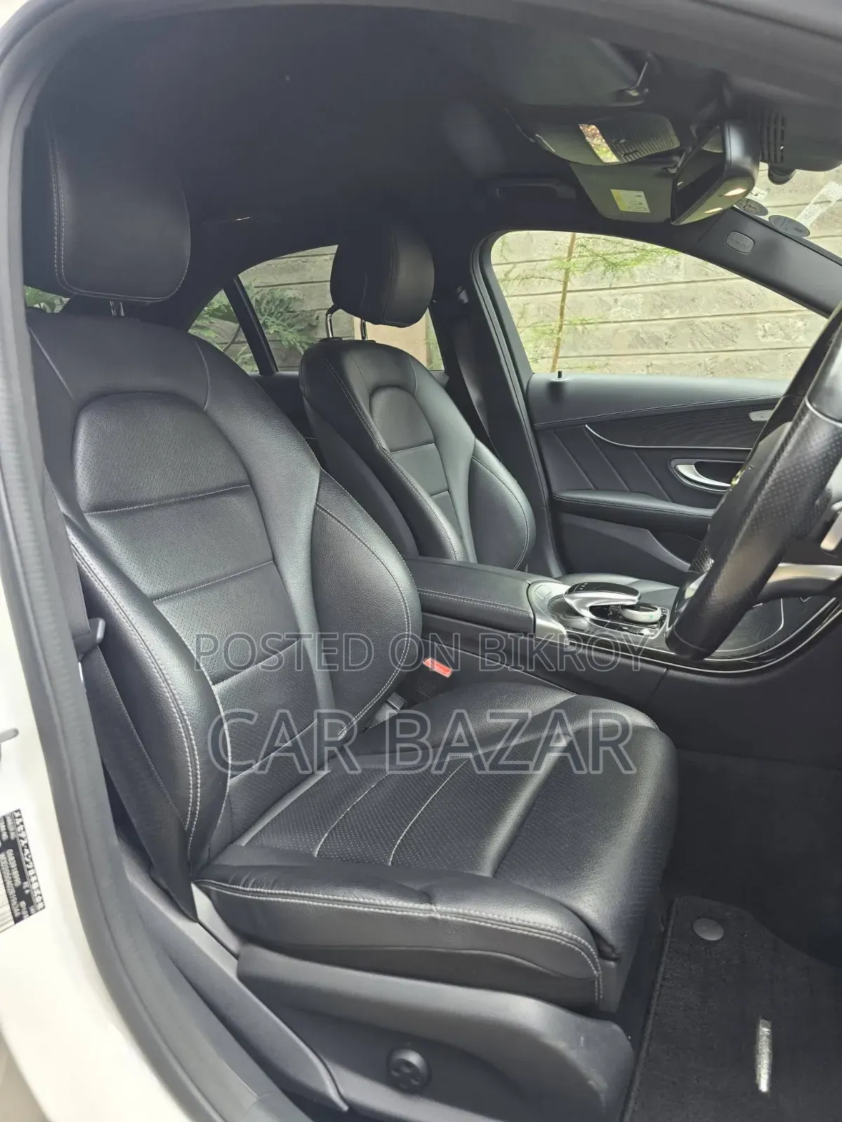 Mercedes-Benz C-Class C 180 7G-TRONIC PLUS (W205) 2017 White