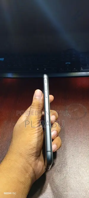 অ্যাপল আইফোন ১১ ৬৪ জিবি ব্ল্যাক