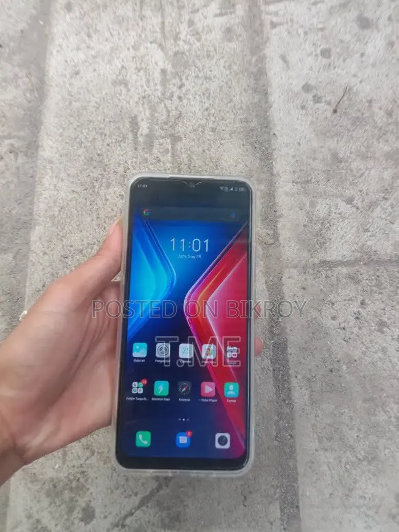 ইনফিনিক্স হট ১১ প্লে ৬৪ জিবি ব্লু