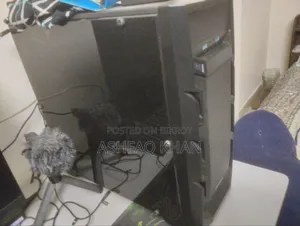 Desktop Computer MSI 16GB AMD Ryzen 7 SSD 512GB