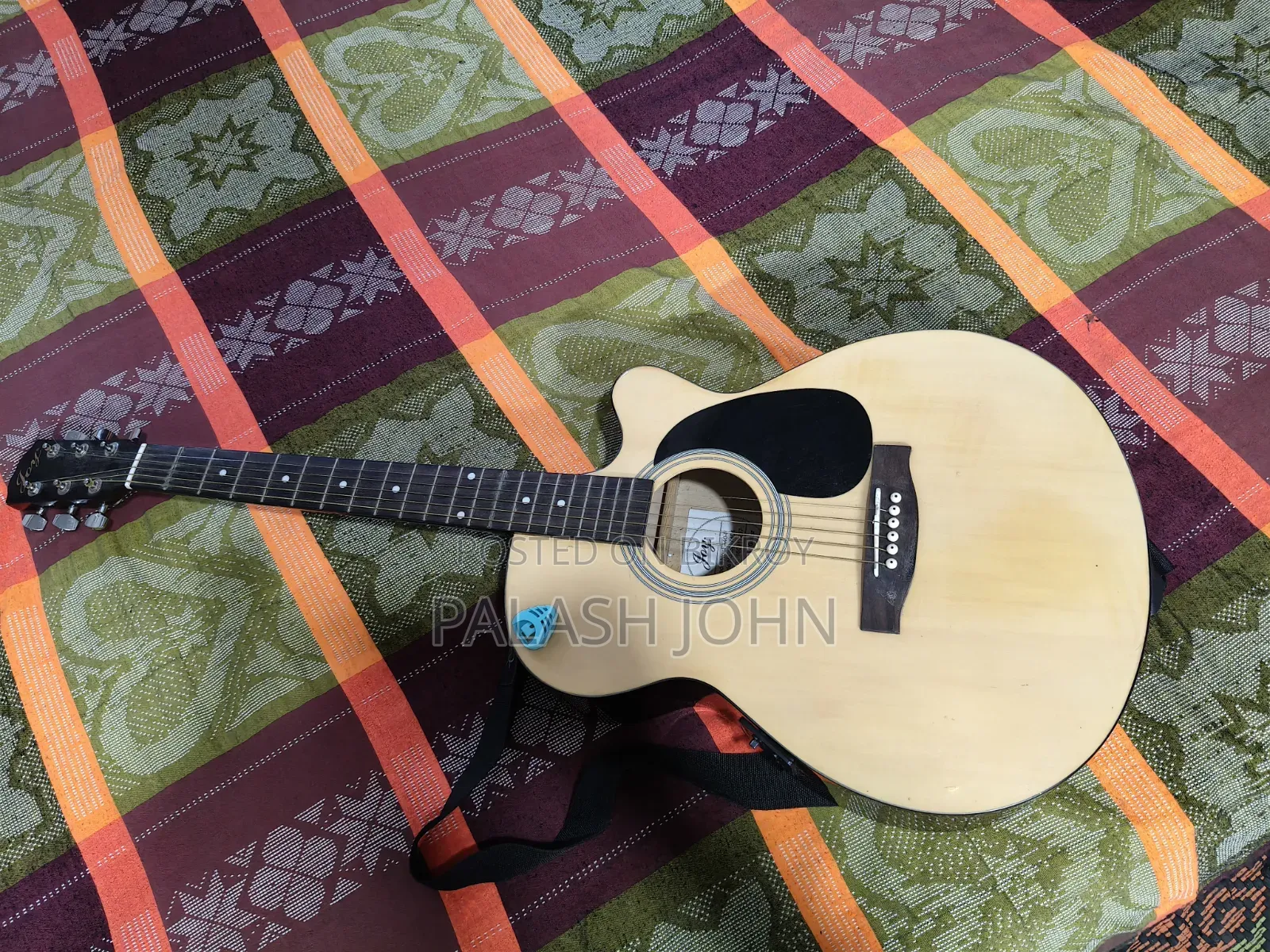 Acoustic Guitar
