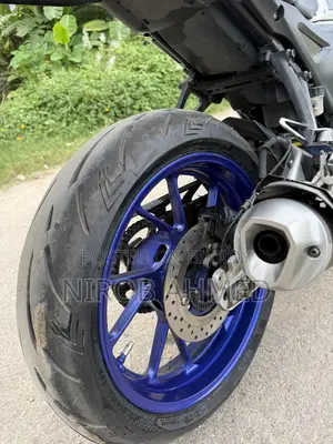 Yamaha R15M 2021 Silver