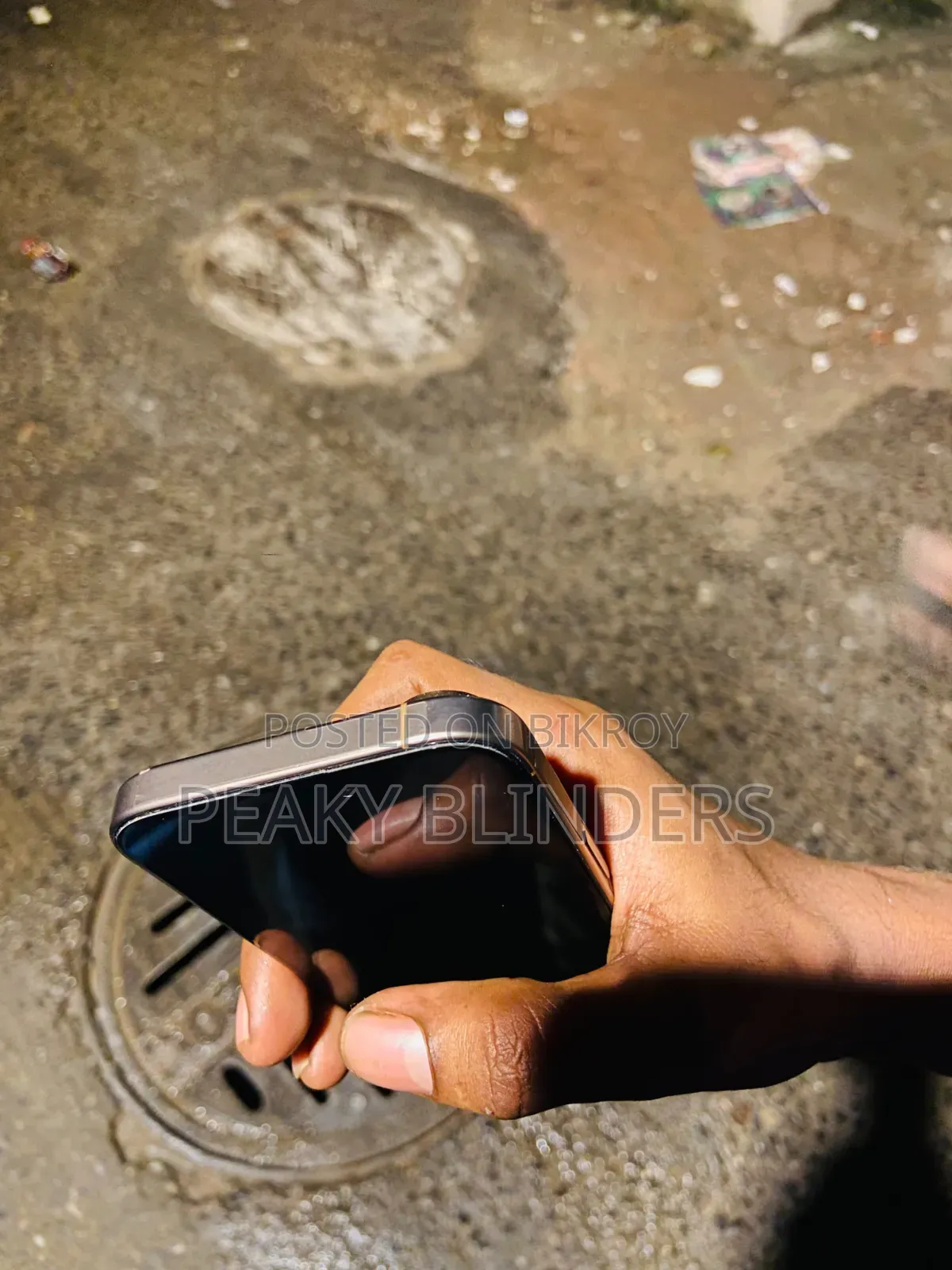 অ্যাপল আইফোন ১৬ প্রো ১২৮ জিবি গোল্ড