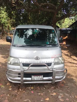 Toyota TownAce 2011 Silver
