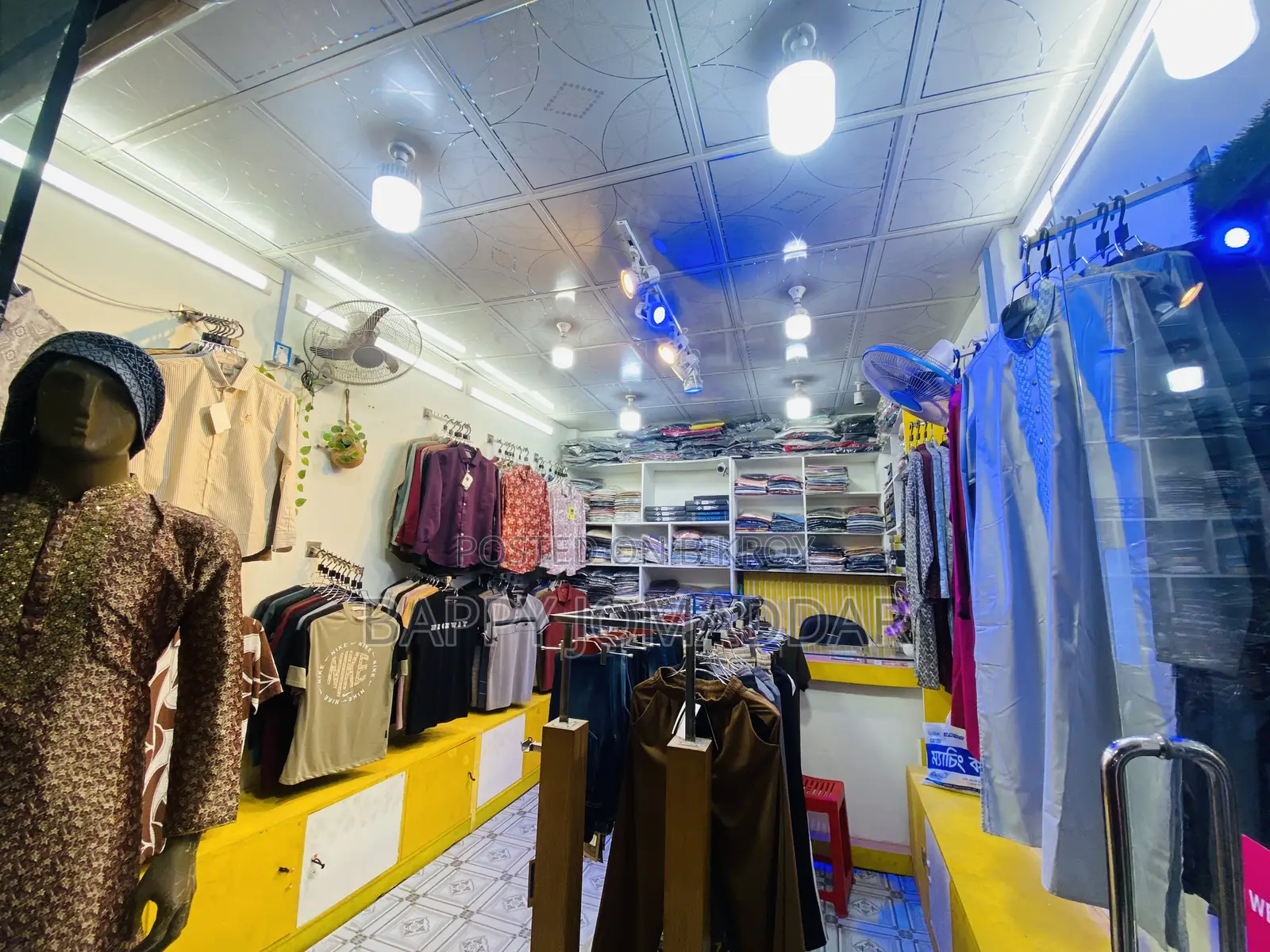 Shop and Goods Sale