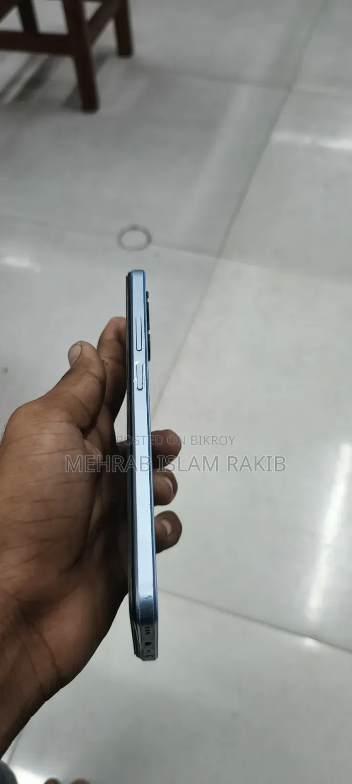 অপ্পো এ১৭ ৬৪ জিবি