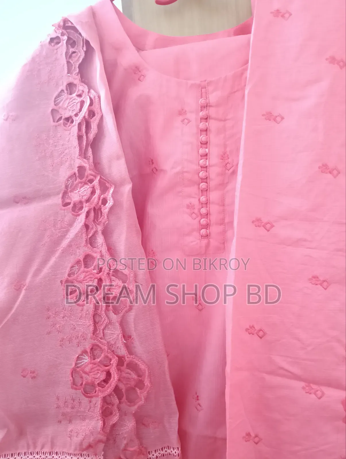 Embroidered and Laser Cut Nice, comfortable Unstitched Cotton 3pcs