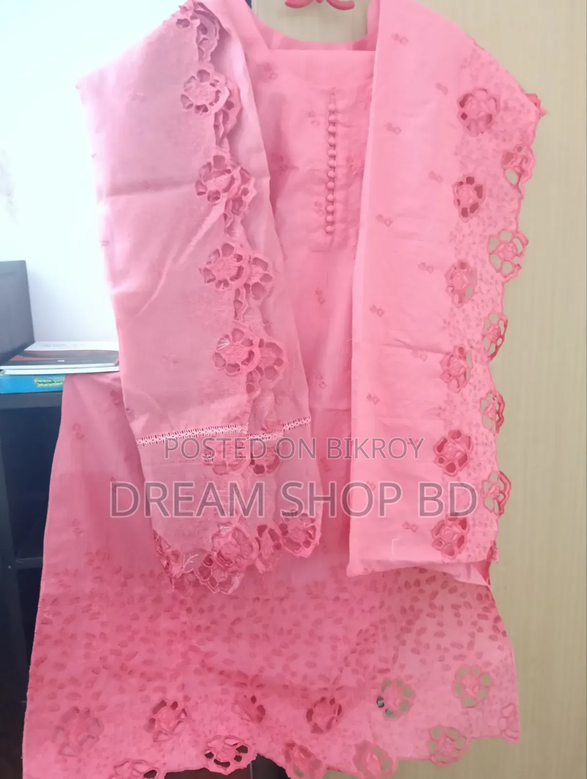Embroidered and Laser Cut Nice, comfortable Unstitched Cotton 3pcs