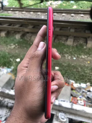 Motorola Moto G85 128 GB Red
