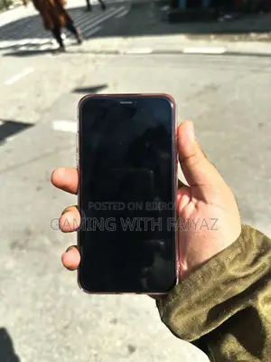 Apple iPhone 11 128 GB Red