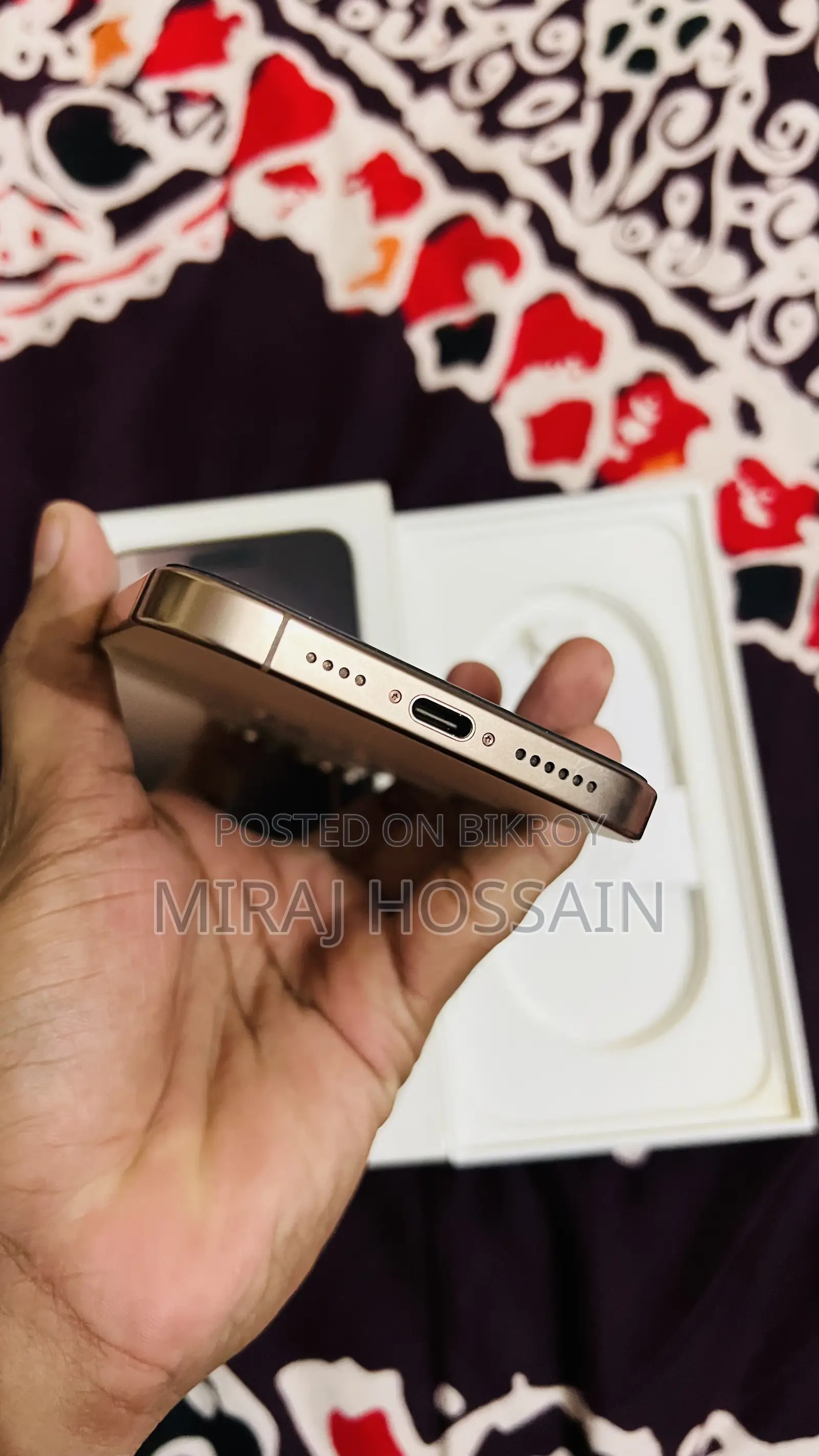 New Apple iPhone 16 Pro Max 256 GB Gold