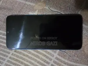 Itel 32 GB Blue