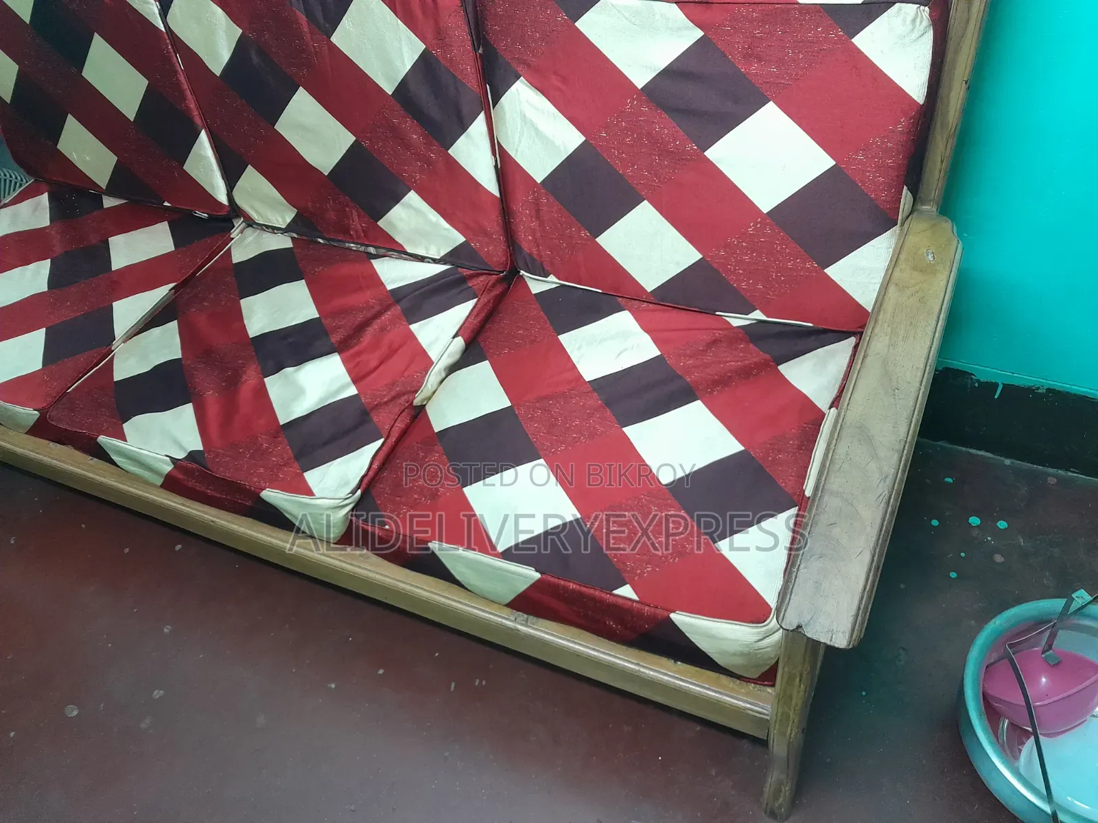 Segun Wood Sofa Set