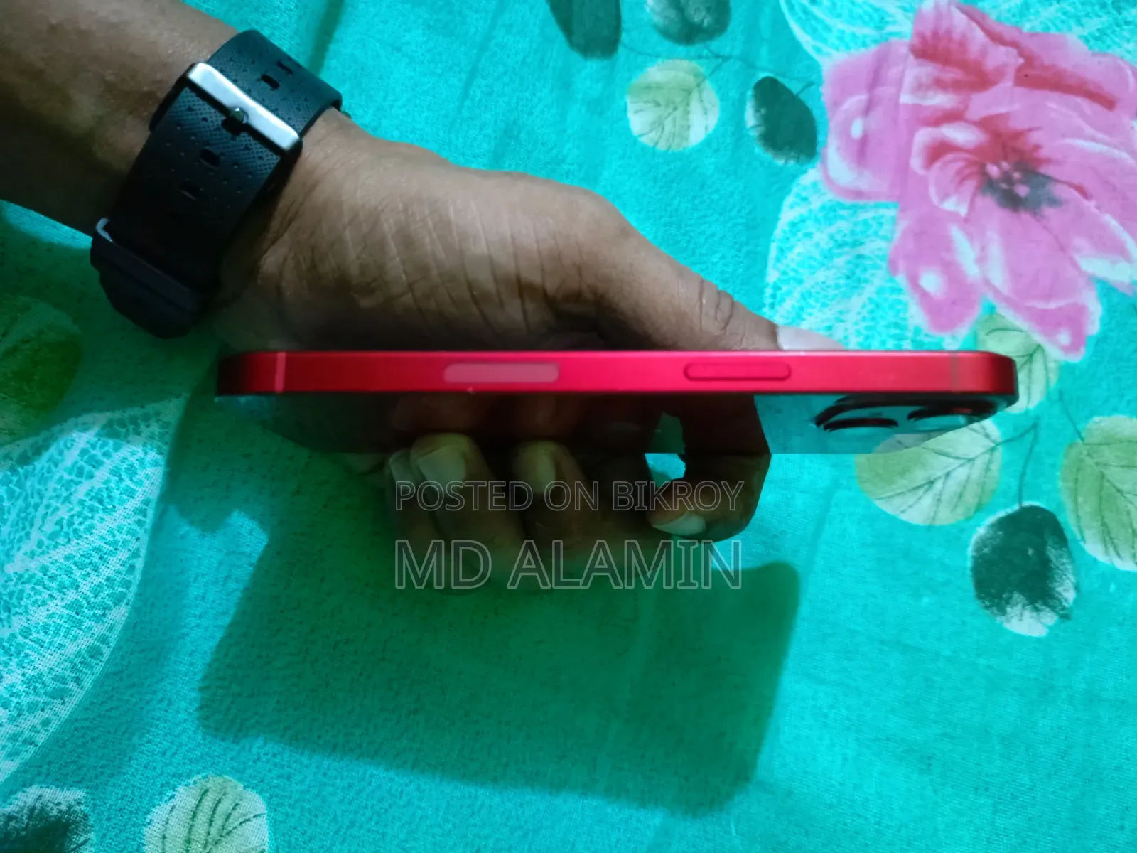অ্যাপল আইফোন ১৩ ২৫৬ জিবি রেড