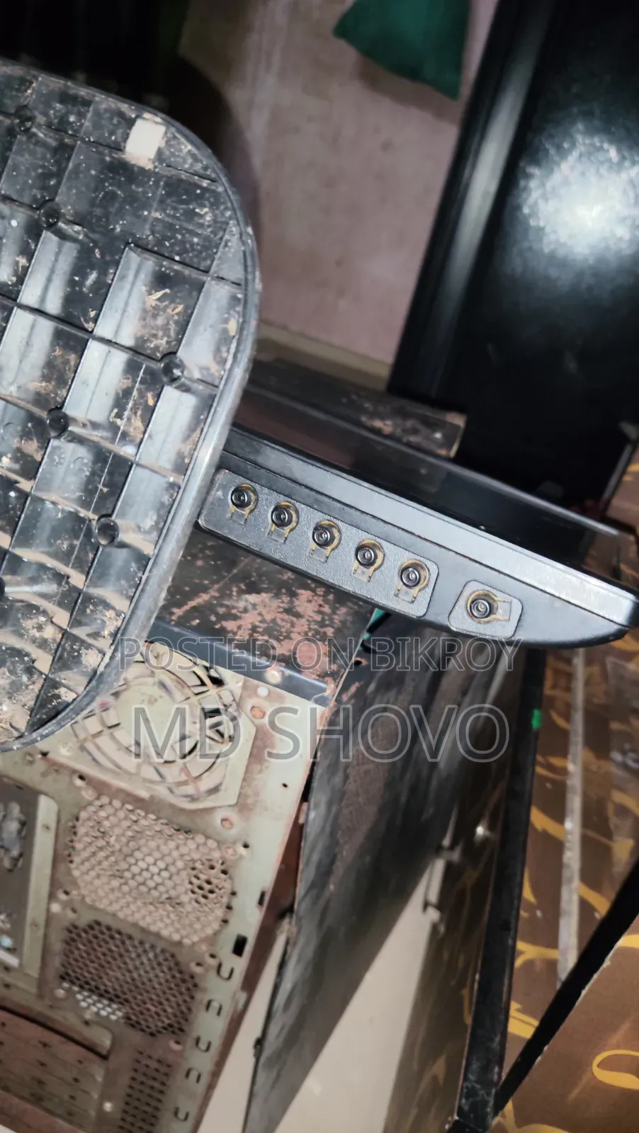 Monitor for sell