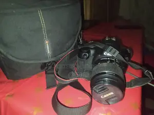 ৪০০০ডি ডিএসএলআর পার্সোনাল ইউজড