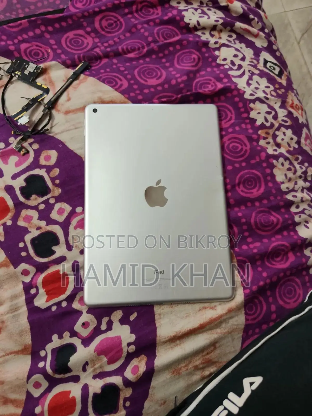 Apple iPad Wi-Fi 64 GB Silver