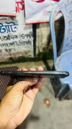 অ্যাপল আইফোন এক্সএস ২৫৬ জিবি কালো