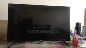 Vigo 32" Smart TV