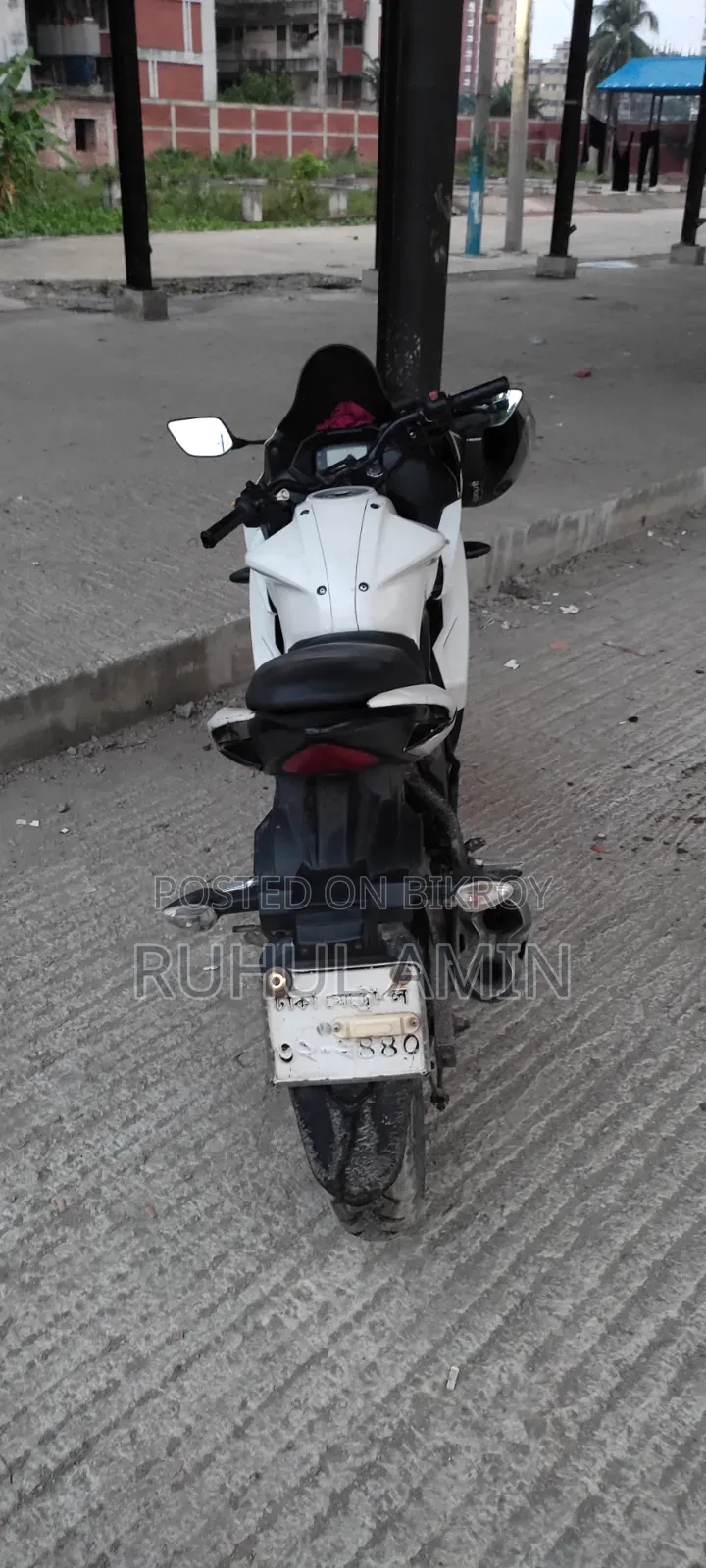 Suzuki Gixxer SF 2016 White