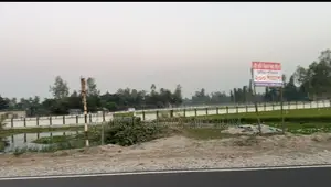 ২০০ শতক বানিজ্যিক জমি বিক্রয় হবে