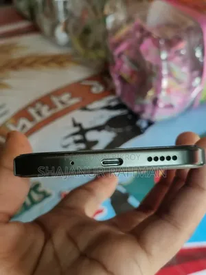 New Vivo T5x 128 GB Green