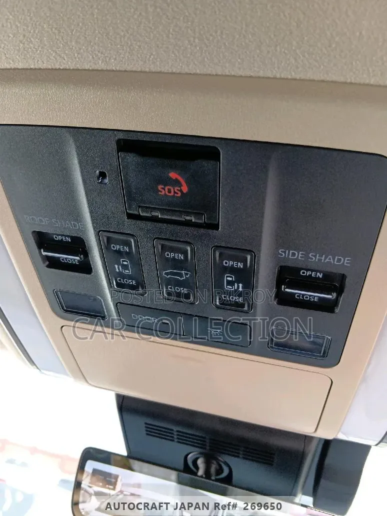 Toyota Alphard 2.5 Hybrid AWD 2023 Pearl