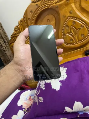 Vivo Y19 128 GB Blue