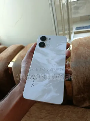 New Vivo Y05 128 GB White