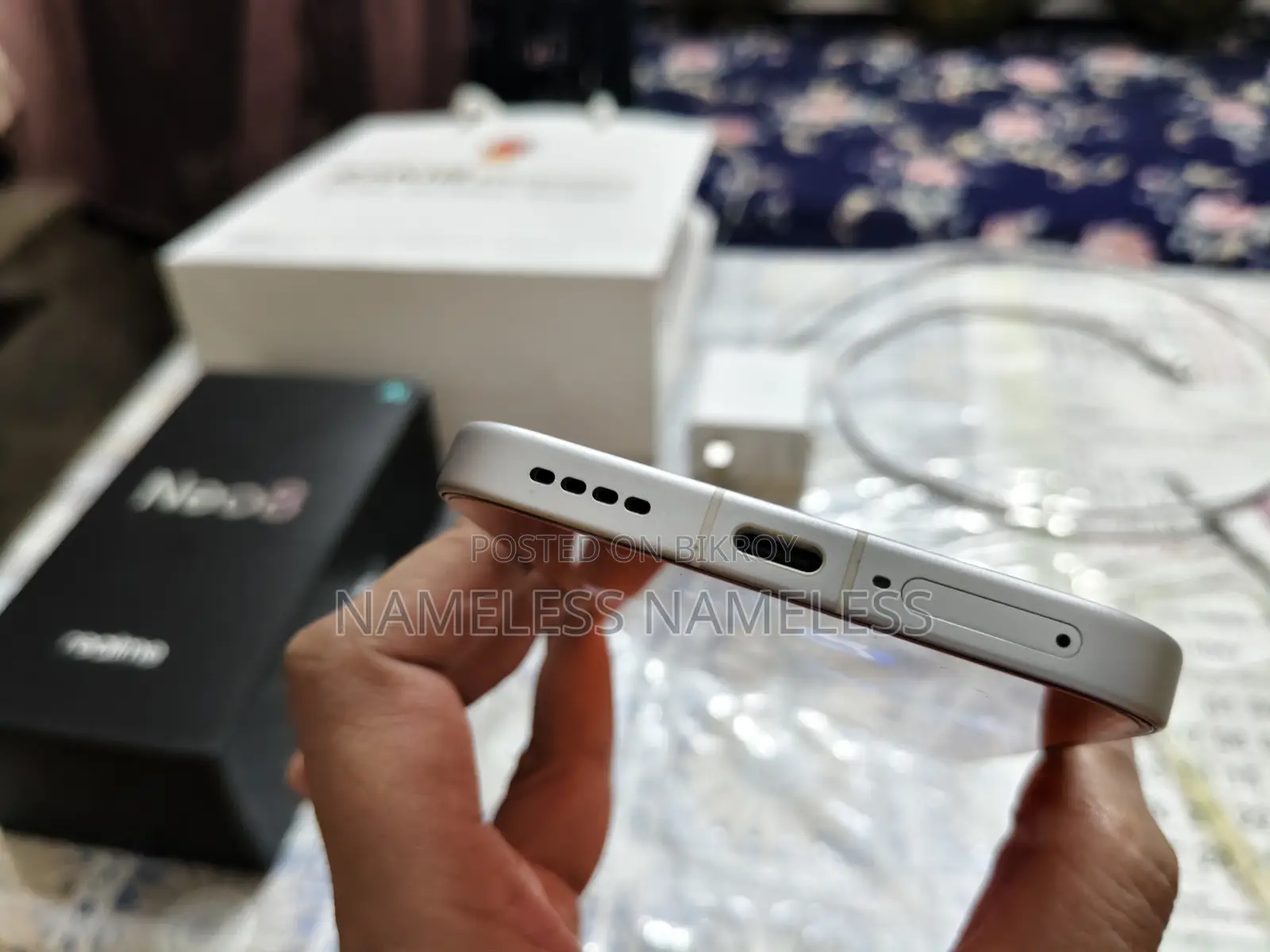 রিয়েলমি ২৫৬ জিবি সাদা
