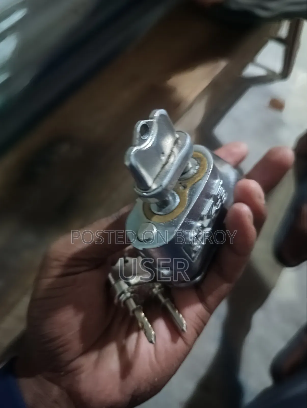 হাইড্রলিক লক