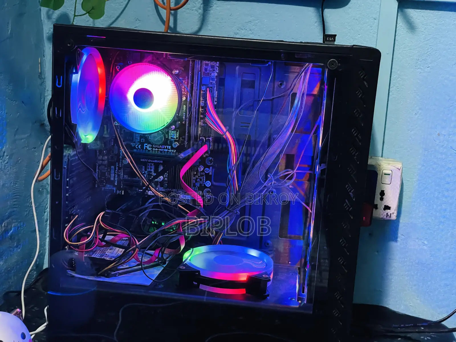 Desktop Computer Gigabyte 8GB Intel Core i3 HDD+SSD 128GB