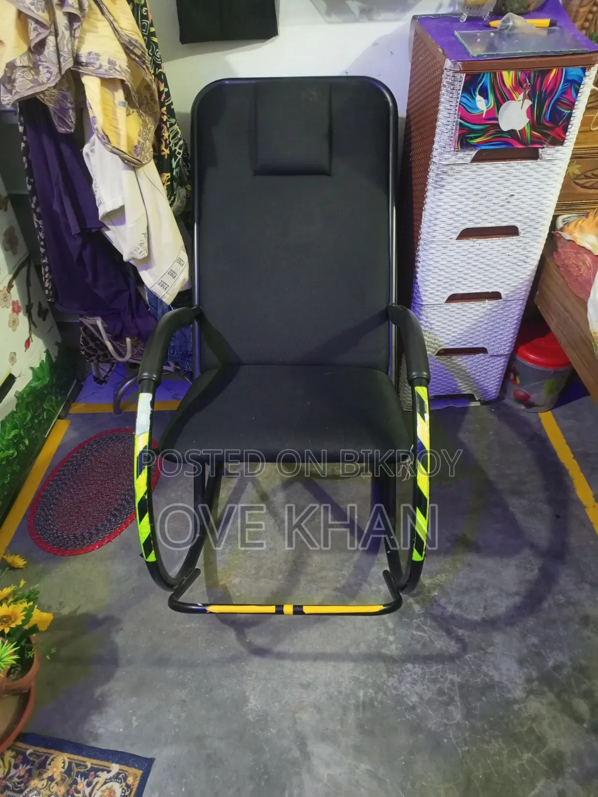 Comfortable Metal Easy Rocking Chair (Easy Rocking Chair)