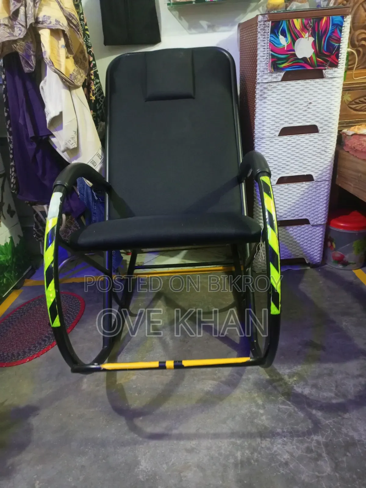 Comfortable Metal Easy Rocking Chair (Easy Rocking Chair)