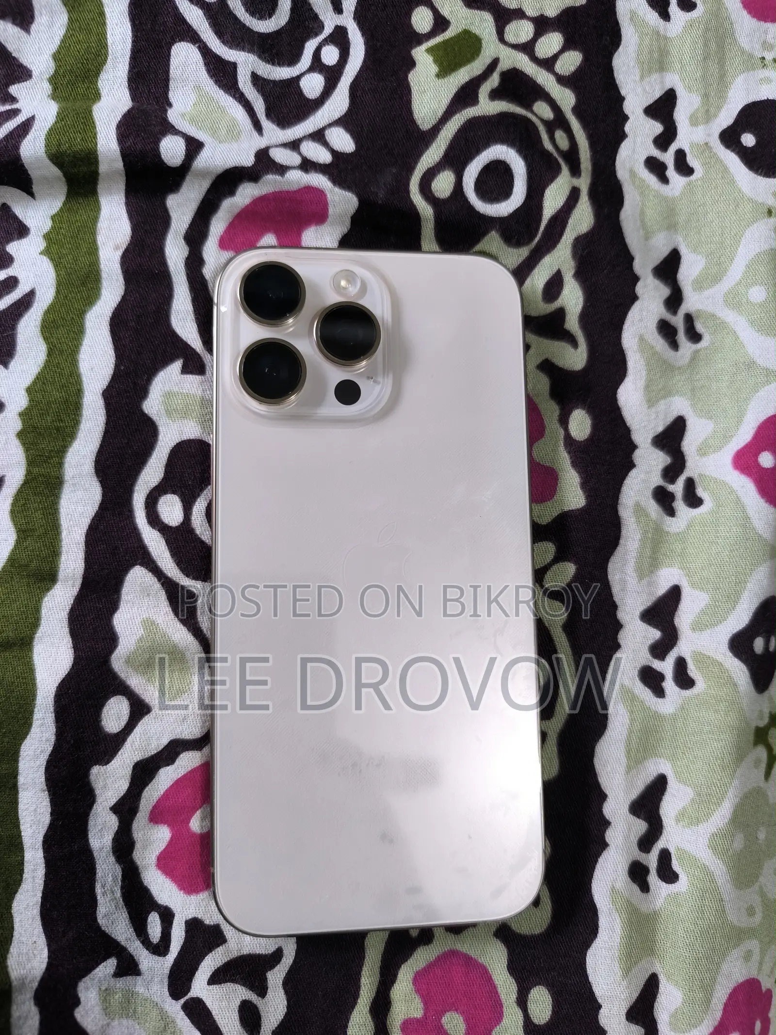 অ্যাপল আইফোন ১৬ প্রো ম্যাক্স ২৫৬ জিবি