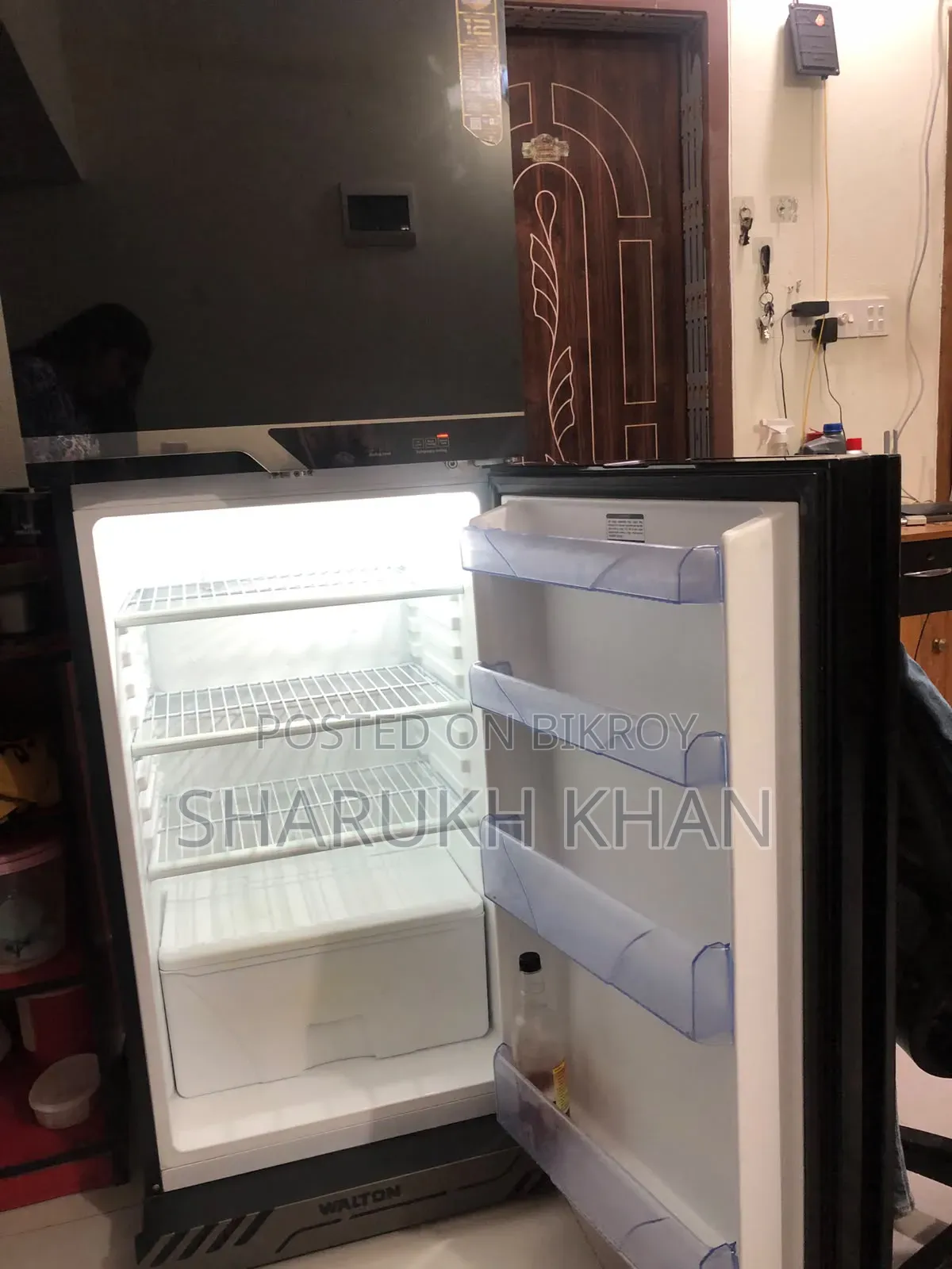 Walton Refrigerator WFC-3FS (380 Litre)