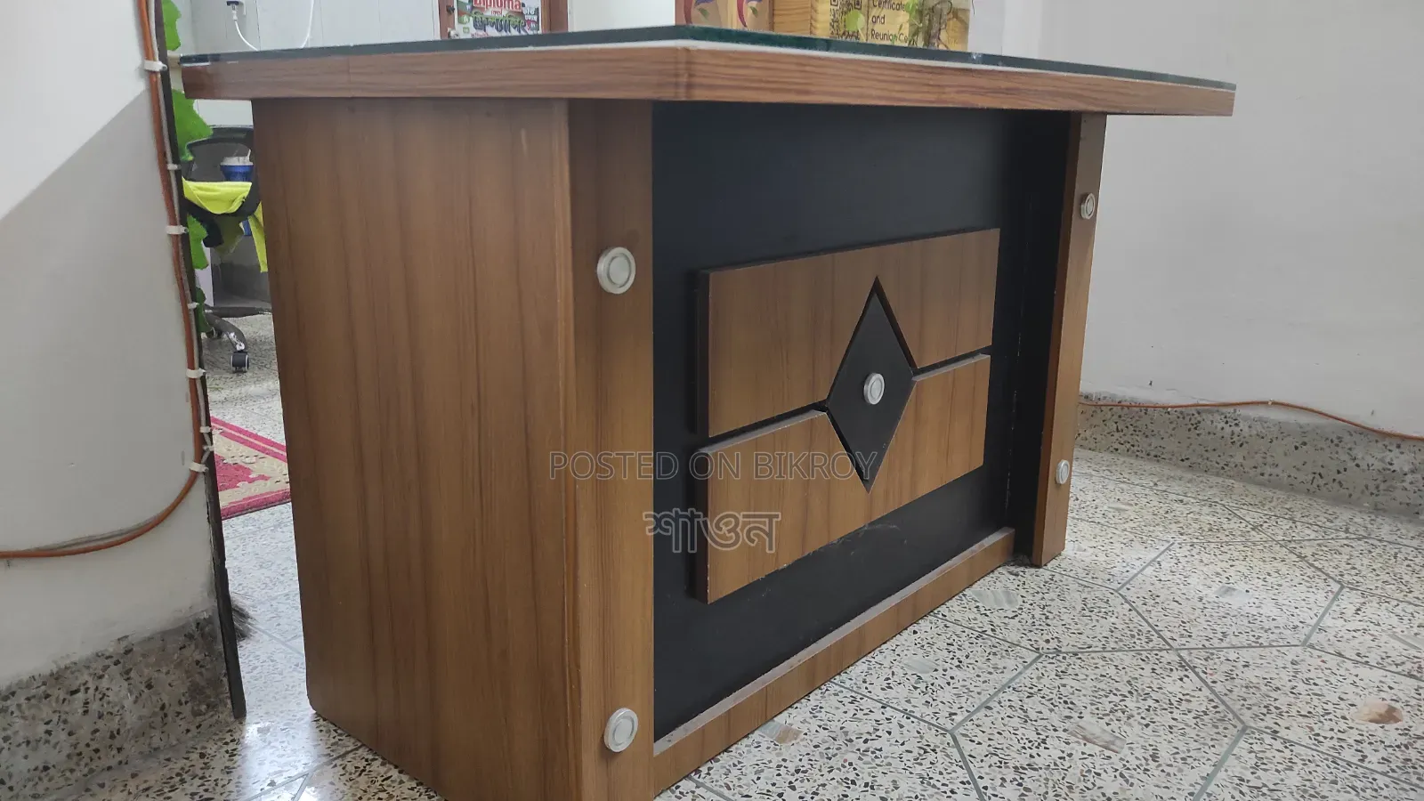 Office Table with Glass