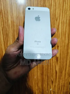 অ্যাপল আইফোন এসই ১৬ জিবি সিলভার