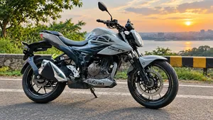New Suzuki Gixxer 2025 Gray