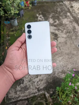 মেইজু ২০ ২৫৬ জিবি সাদা