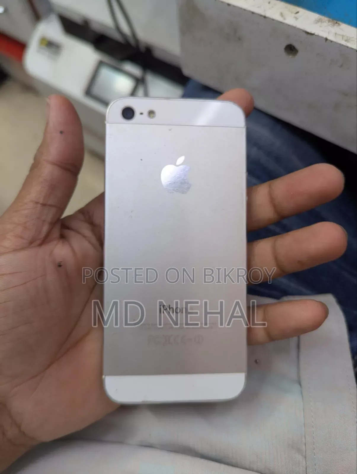 অ্যাপল আইফোন ৫ ৩২ জিবি অরেঞ্জ