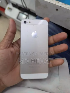 অ্যাপল আইফোন ৫ ৩২ জিবি অরেঞ্জ