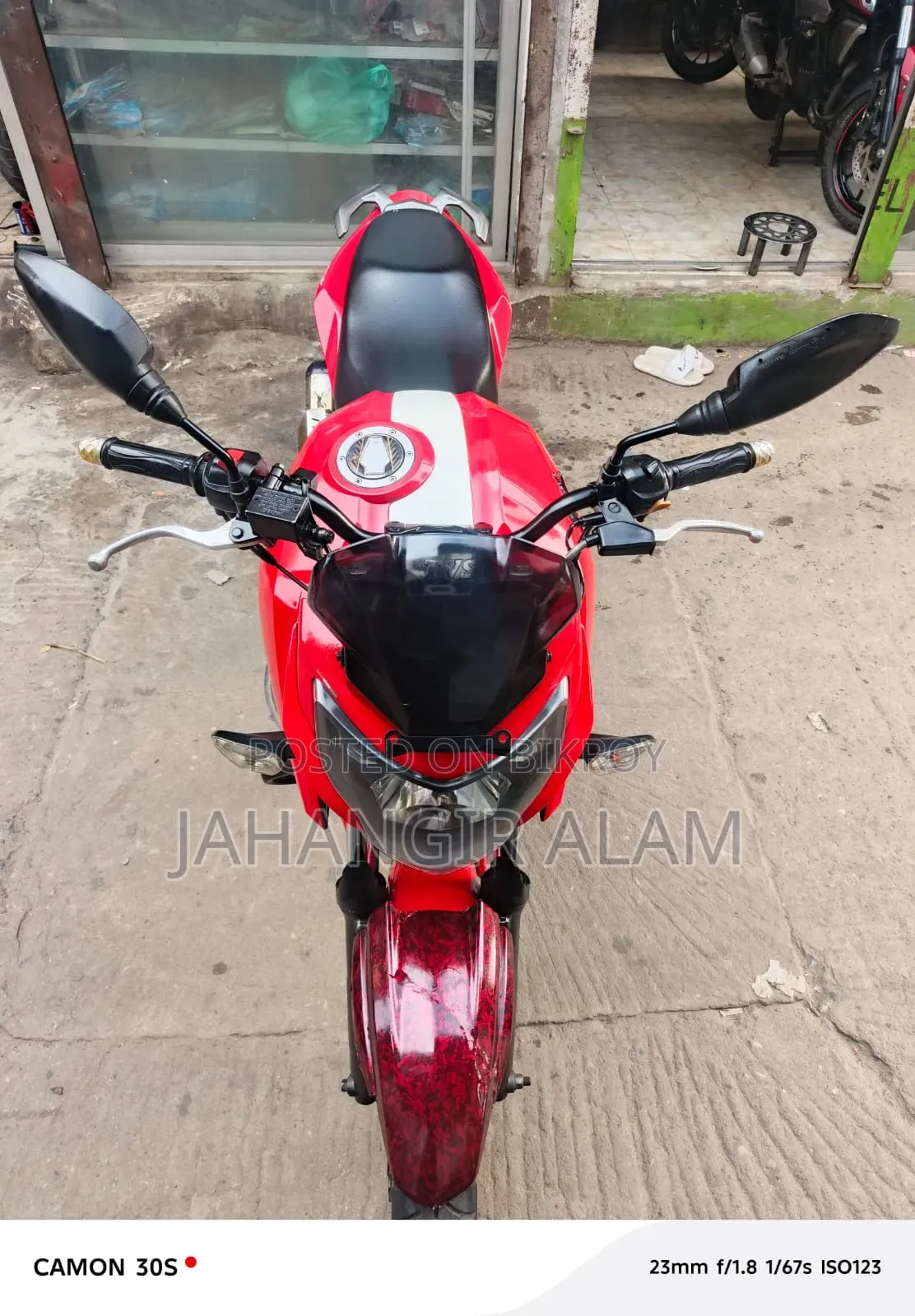 নতুন টিভিএস আপাচি ১৬০ ৪ভি ২০১৯ নীল