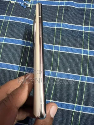 অপো ফাইন্ড এক্স৬ ২৫৬ জিবি গোল্ড