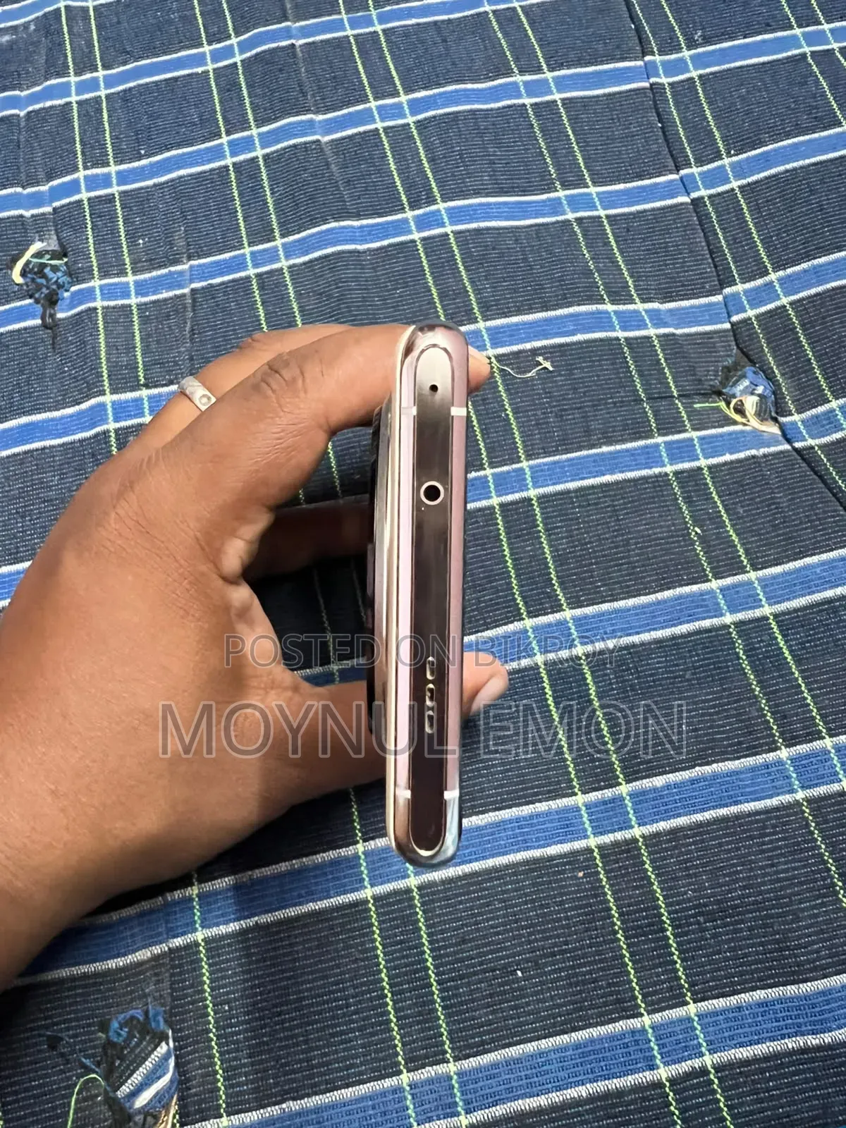 অপো ফাইন্ড এক্স৬ ২৫৬ জিবি গোল্ড